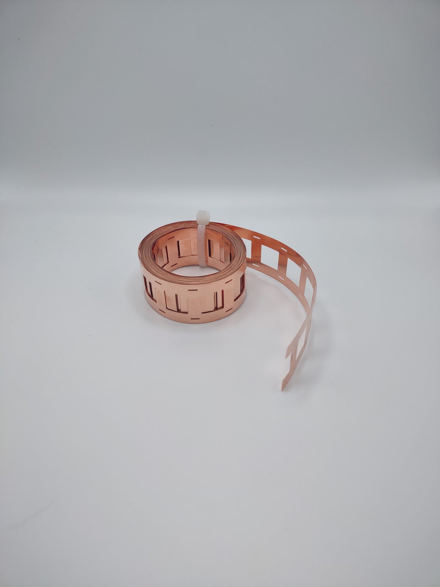 Copper Cell Welding Tabs, 0.2mm x 7mm, 20.2mm cell spacing for 18650 cell spacers, 6 terminals per.